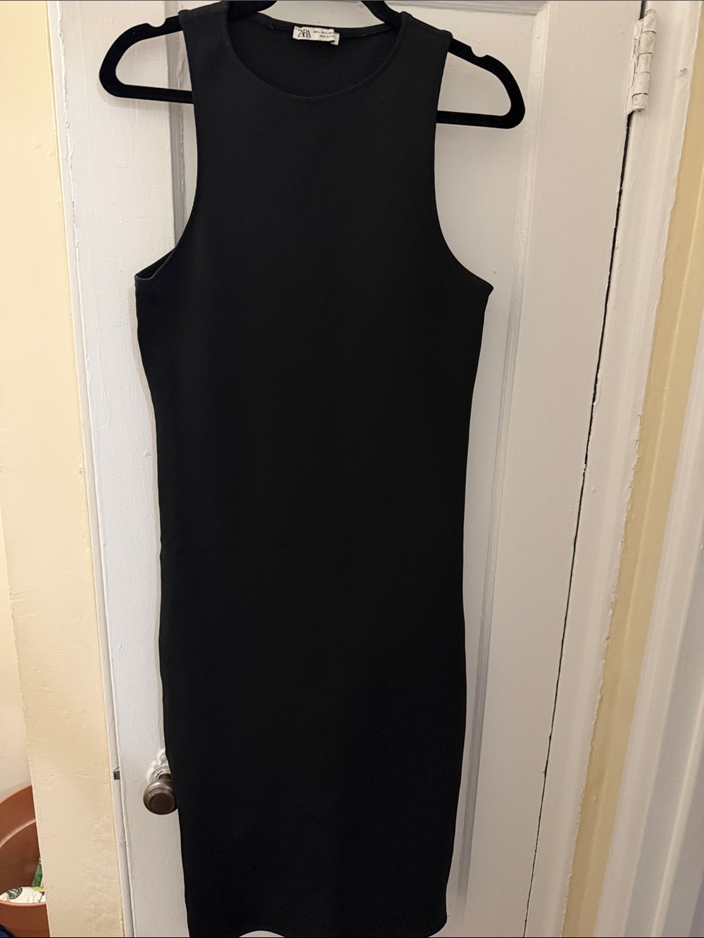ZARA Black Sleeveless Midi Sheath Dress